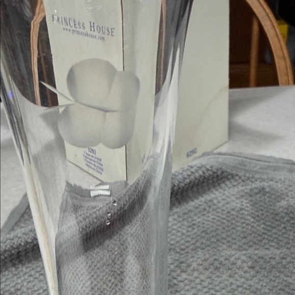 Princess House crystal vase item 6292 NIB 9” tall - Picture 6 of 7